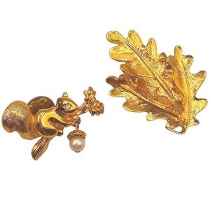 Avon Gold Tone Squirrel Oak Leaf Brooch 2pc Nature Figural Forest Pins Whimsical